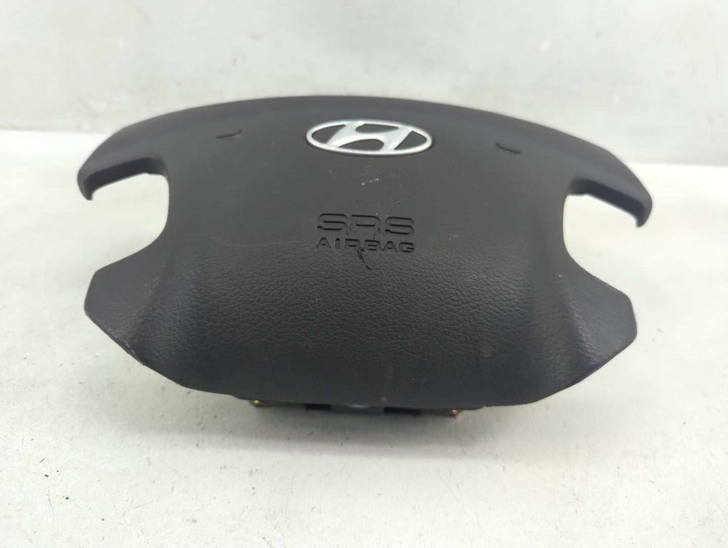 2006-2008 Hyundai Sonata Air Bag Driver Left Steering Wheel Mounted Grey - Oemusedautoparts1.com