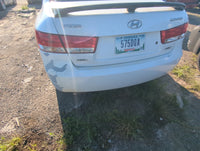 2006-2008 Hyundai Sonata Rear Bumper Assembly Oem - Oemusedautoparts1.com