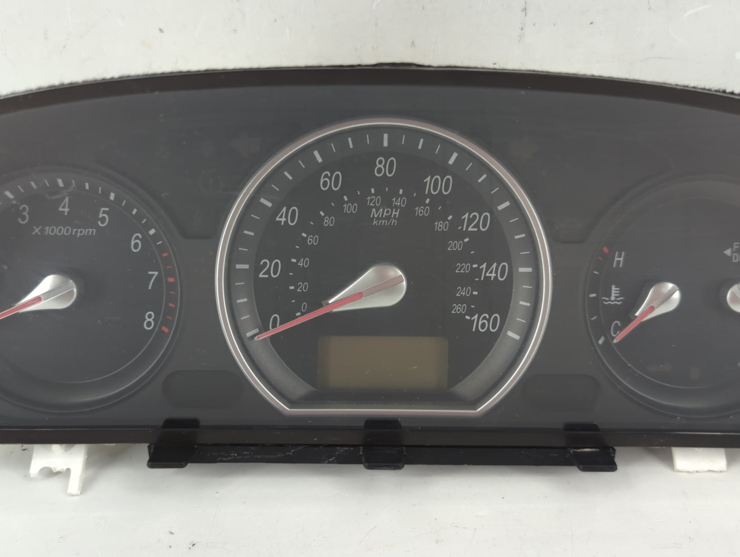 2006-2008 Hyundai Sonata Instrument Cluster Speedometer Gauges P/N:94001-0A110 Fits Fits 2006 2007 2008 OEM Used Auto Parts 