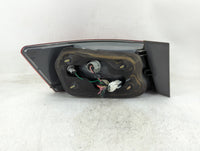 2006-2008 Hyundai Sonata Tail Light Assembly Passenger Right OEM P/N:92402-0A0 Fits Fits 2006 2007 2008 OEM Used Auto Parts 