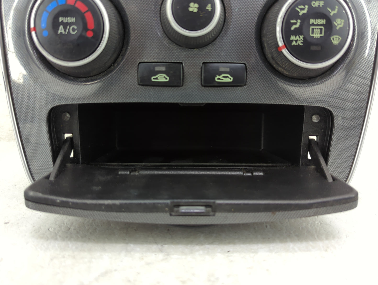 2006-2008 Hyundai Sonata Climate Control Module Temperature AC/Heater Replacement P/N:84742-3K000 Fits Fits 2006 2007 2008 O