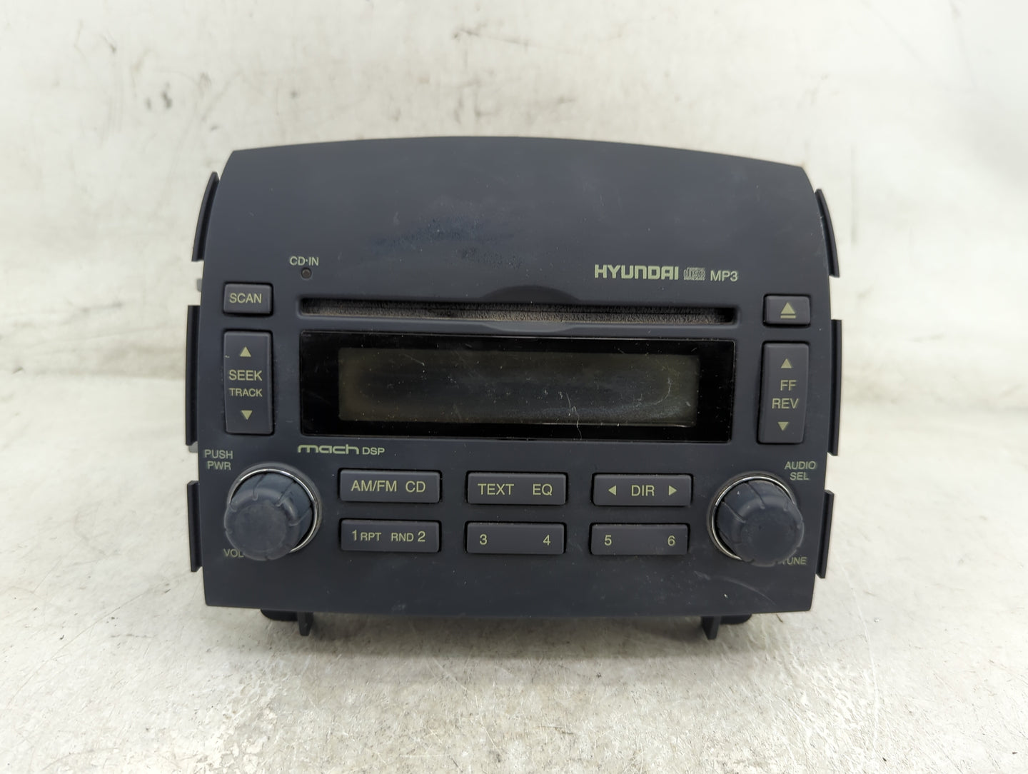 2006-2007 Hyundai Sonata Radio AM FM Cd Player Receiver Replacement P/N:96180-0A100FZ Fits Fits 2006 2007 OEM Used Auto Part