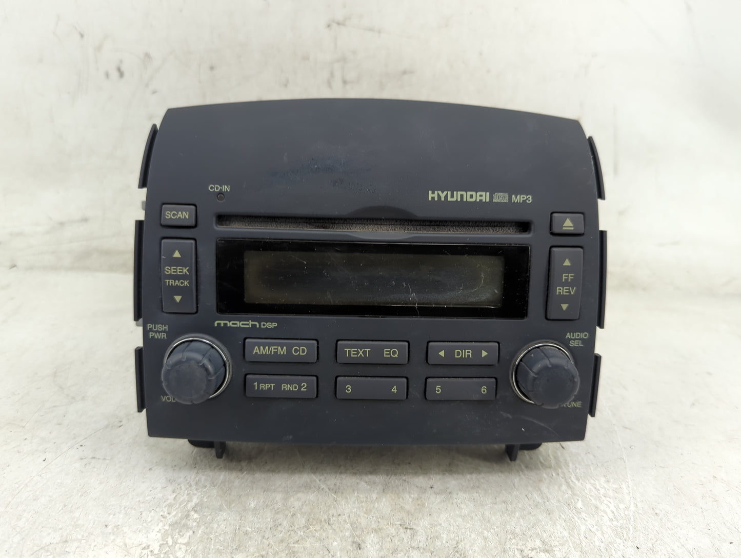 2006-2007 Hyundai Sonata Radio AM FM Cd Player Receiver Replacement P/N:96180-0A100FZ Fits Fits 2006 2007 OEM Used Auto Part
