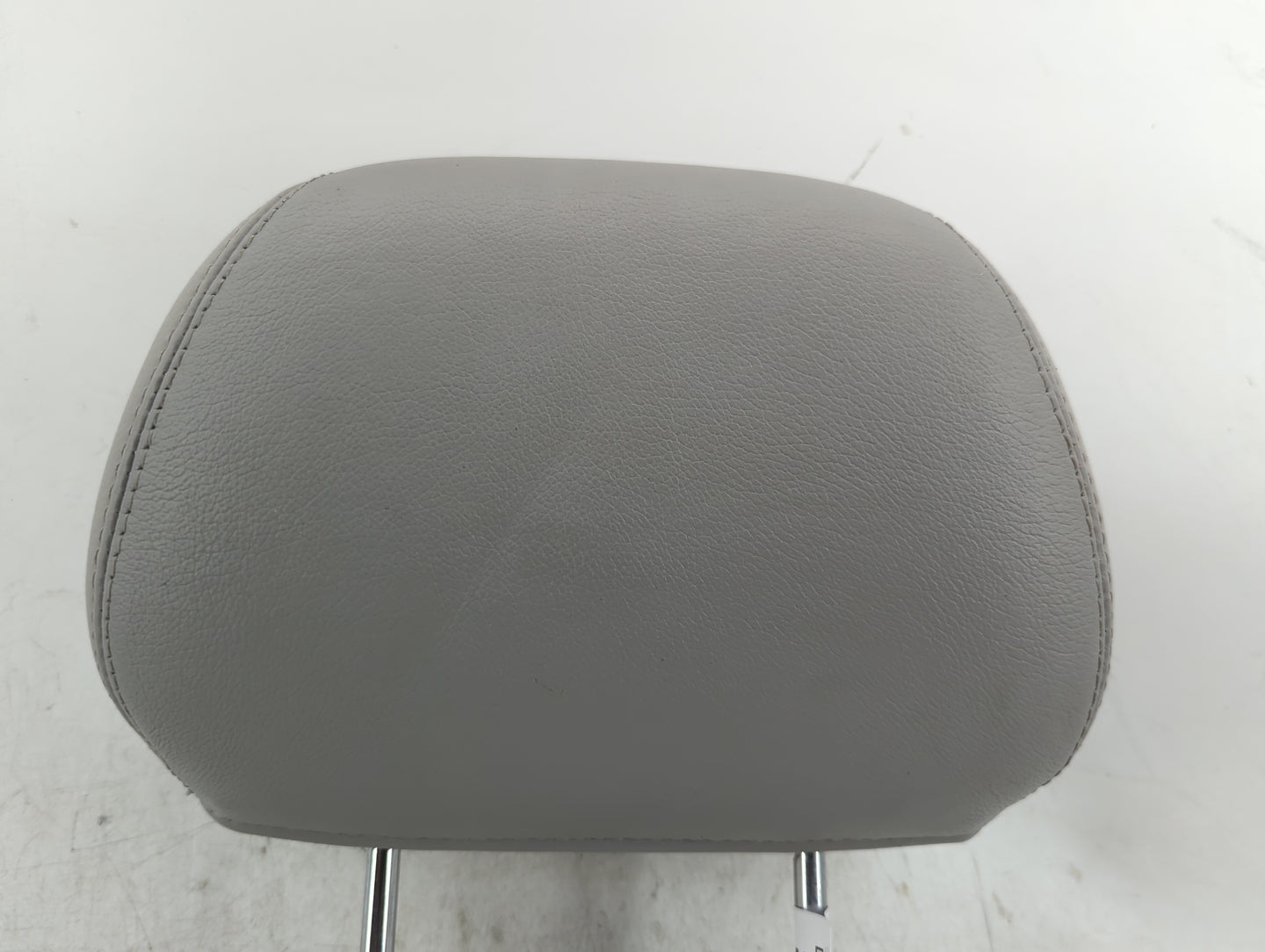 2006-2008 Hyundai Sonata Headrest Head Rest Front Driver Passenger Seat Fits Fits 2006 2007 2008 OEM Used Auto Parts - Oemus
