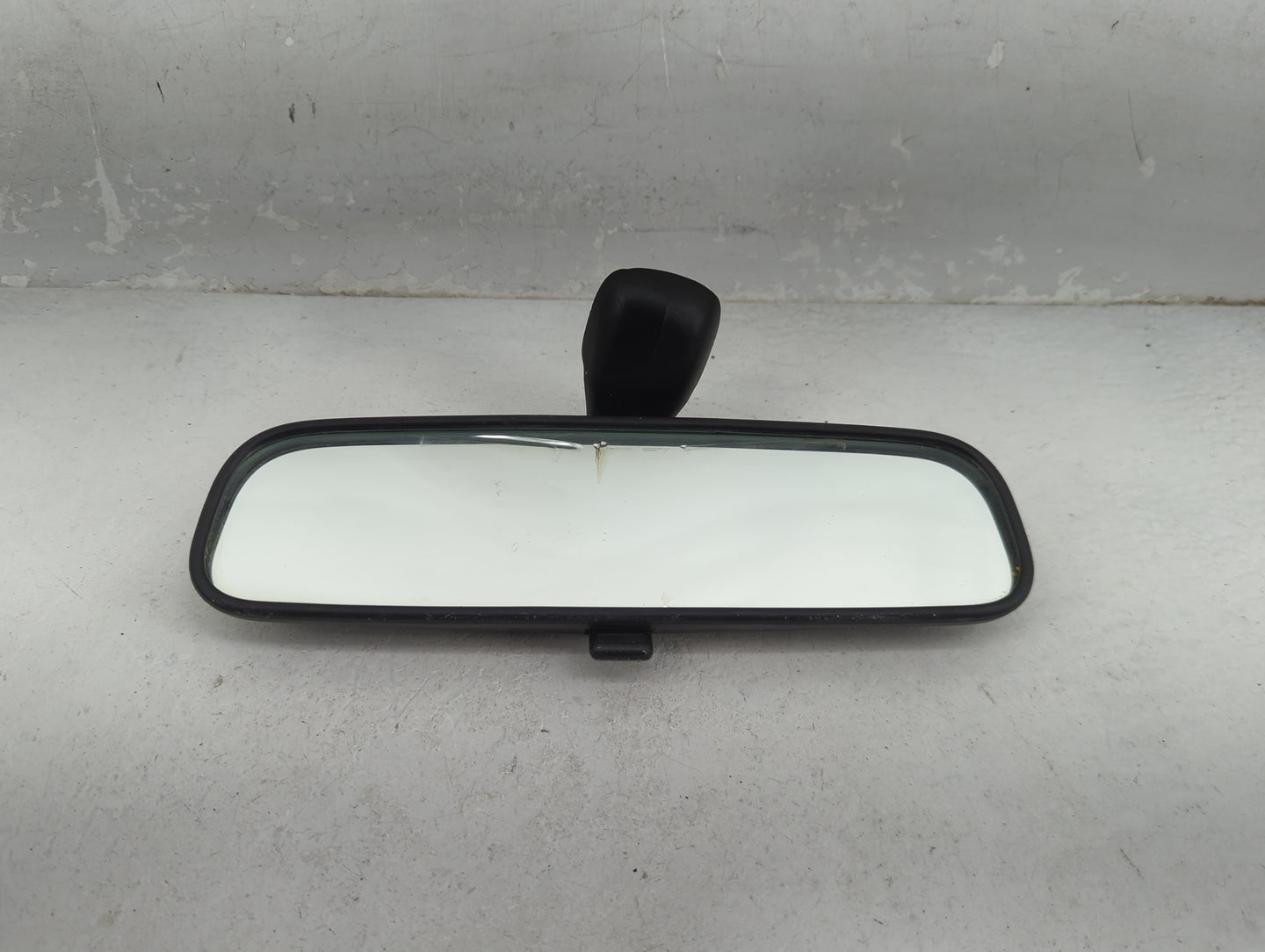2006-2015 Hyundai Sonata Interior Rear View Mirror Replacement OEM Fits OEM Used Auto Parts - Oemusedautoparts1.com