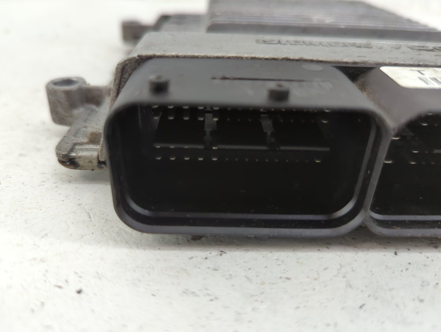 2006-2008 Hyundai Sonata PCM Engine Control Computer ECU ECM PCU OEM P/N:NFD7C4CM2A 5WY4279B, 39100-25131 Fits Fits 2006 200
