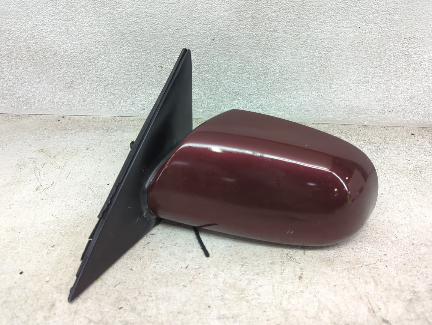 2006-2010 Hyundai Sonata Driver Side View Mirror - Left Door Mirror OEM Used - Oemusedautoparts1.com