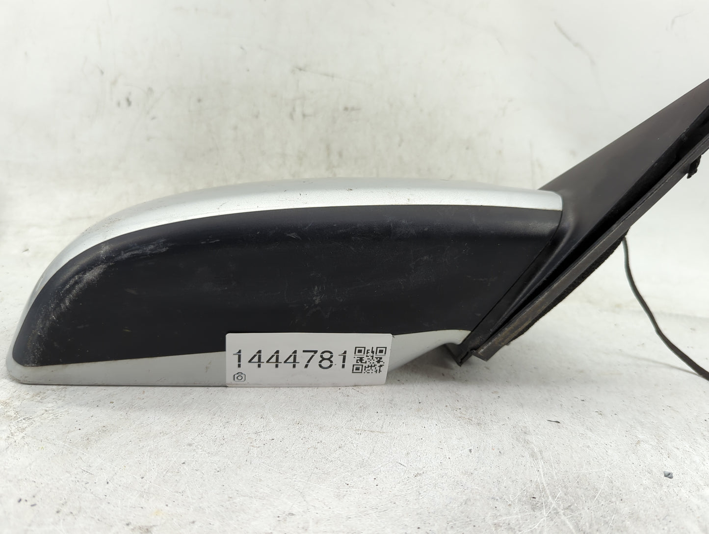 2006-2010 Hyundai Sonata Passenger Side View Mirror - Right Door Mirror OEM Used - Oemusedautoparts1.com