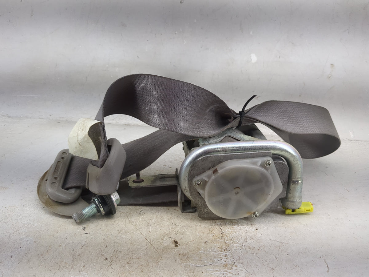 2006-2007 Hyundai Sonata Driver Left Seat Belt Front Retractor Gray - Oemusedautoparts1.com