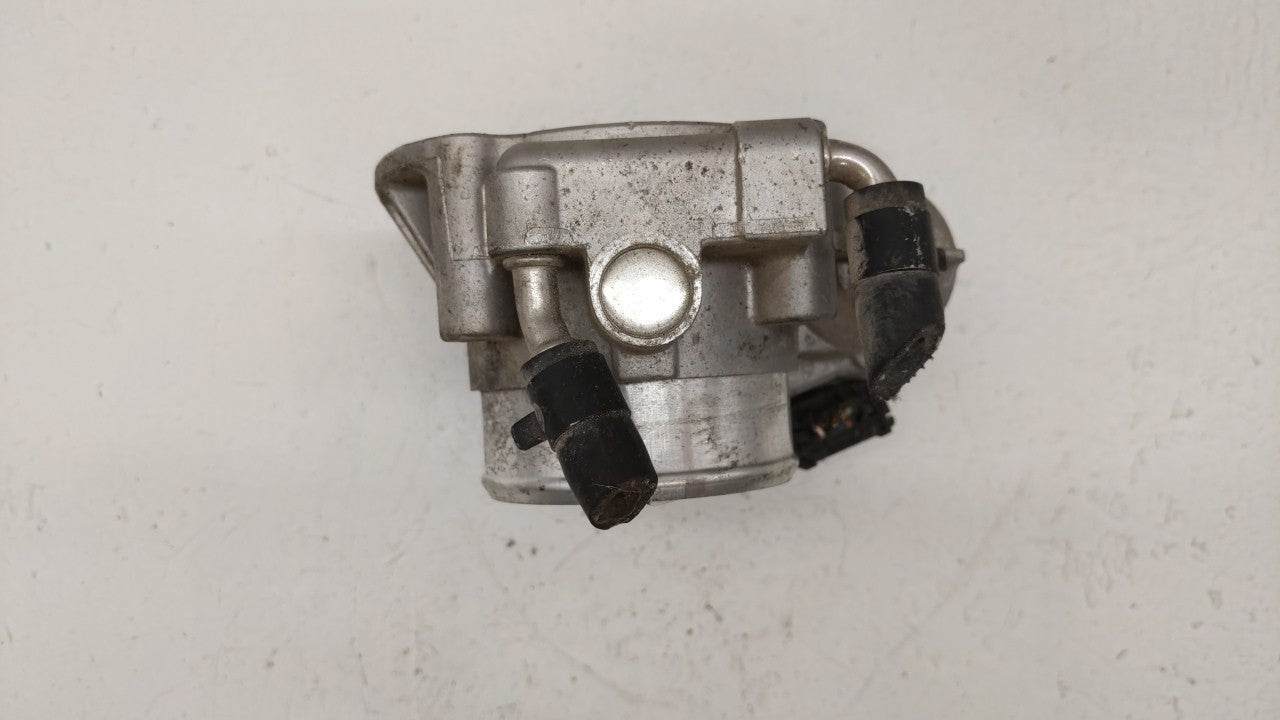 2006-2010 Hyundai Sonata Throttle Body P/N:35100-25400 35100-25200 Fits Fits 2006 2007 2008 2009 2010 2011 2012 2013 OEM Use