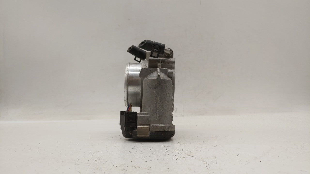 2006-2010 Hyundai Sonata Throttle Body P/N:35100-25400 35100-25200 Fits Fits 2006 2007 2008 2009 2010 2011 2012 2013 OEM Use