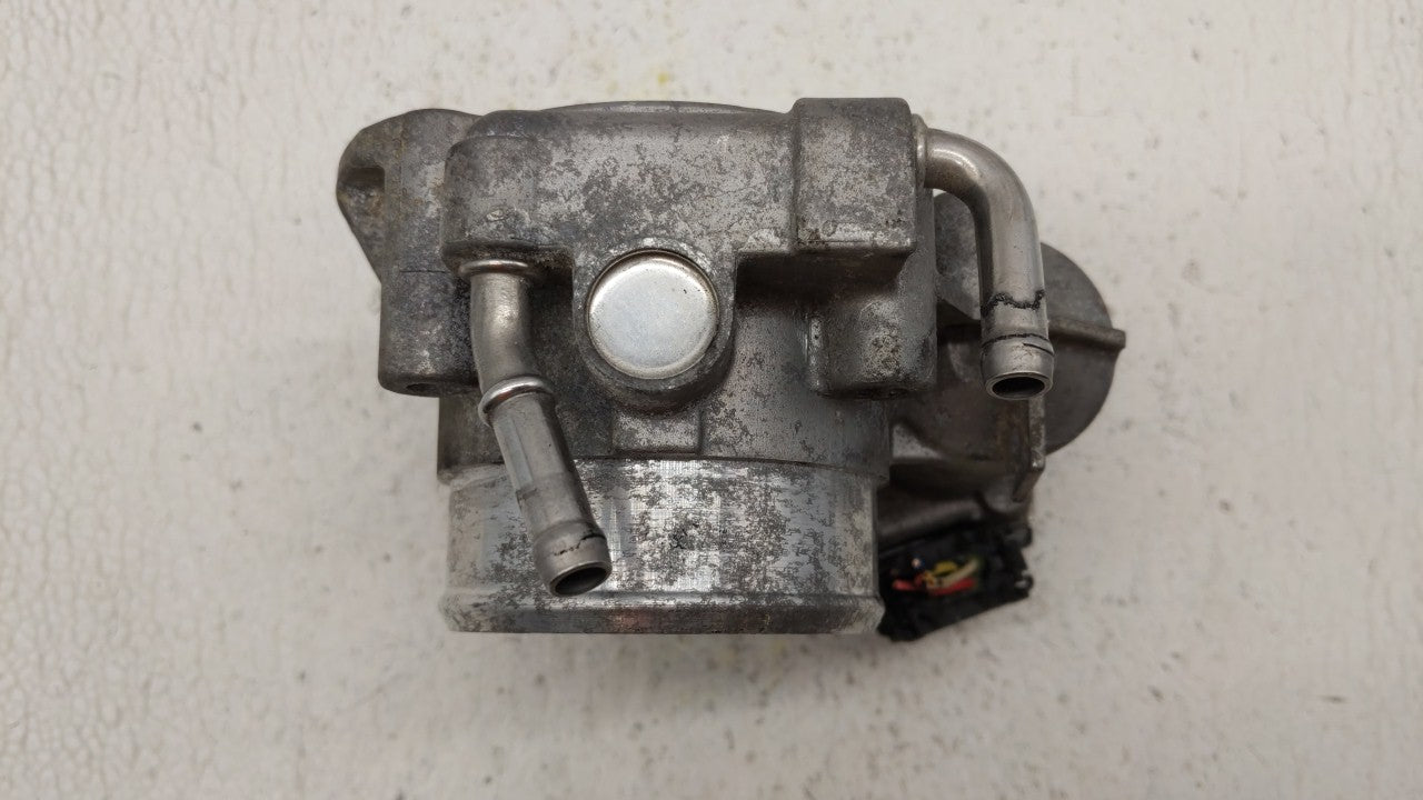 2006-2010 Hyundai Sonata Throttle Body P/N:35100-25400 35100-25200 Fits Fits 2006 2007 2008 2009 2010 2011 2012 2013 OEM Use