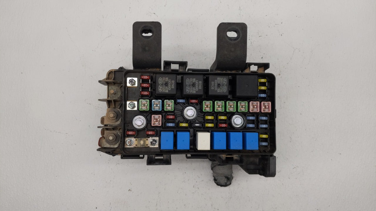 2006-2010 Hyundai Sonata Fusebox Fuse Box Panel Relay Module P/N:91950-3K540 91950-3K510 Fits Fits 2006 2007 2008 2009 2010 