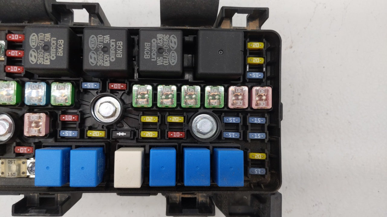 2006-2010 Hyundai Sonata Fusebox Fuse Box Panel Relay Module P/N:91950-3K540 91950-3K510 Fits Fits 2006 2007 2008 2009 2010 