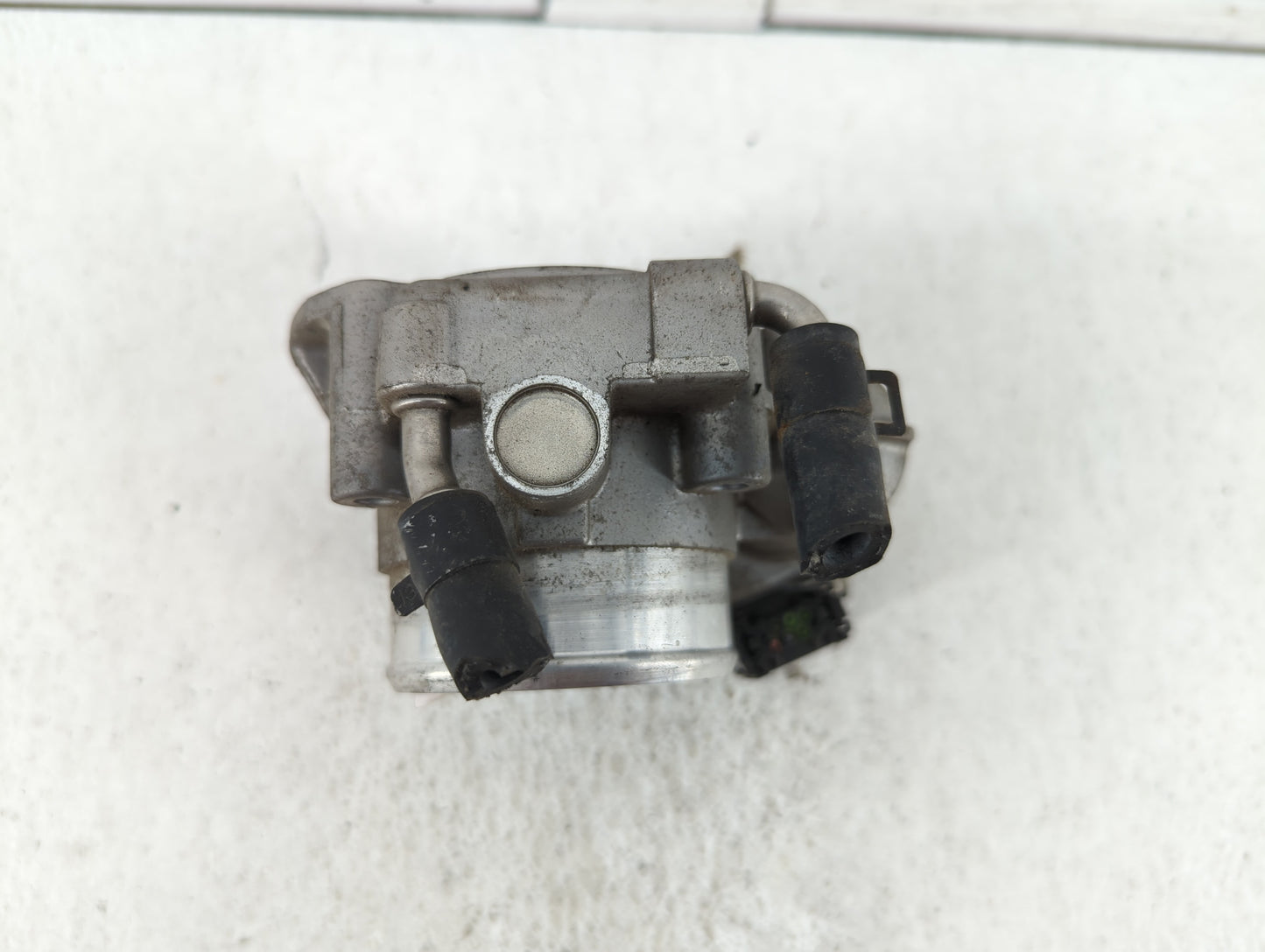 2006-2010 Hyundai Sonata Throttle Body P/N:35100-25400 35100-25200 Fits Fits 2006 2007 2008 2009 2010 2011 2012 2013 OEM Use