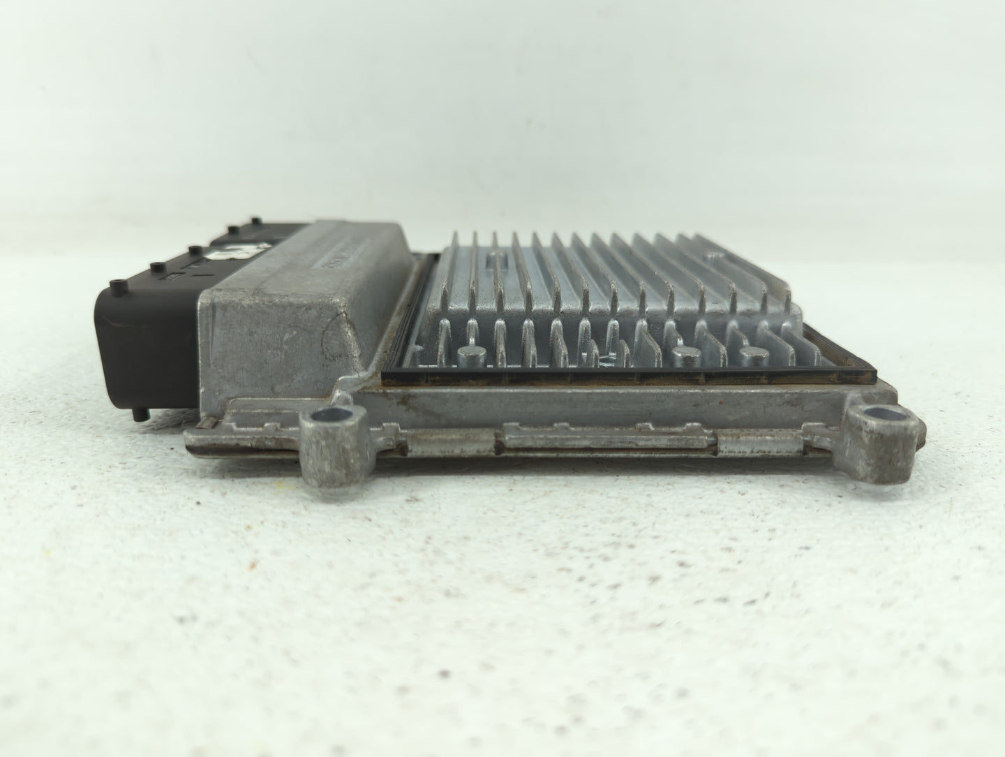 2006-2008 Hyundai Sonata PCM Engine Control Computer ECU ECM PCU OEM P/N:39100-25131 39100-25135 Fits Fits 2006 2007 2008 OE