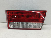 2006-2008 Hyundai Sonata Tail Light Assembly Passenger Right OEM P/N:92404-0A0 Fits Fits 2006 2007 2008 OEM Used Auto Parts 