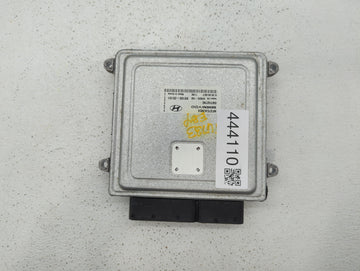 2006-2008 Hyundai Sonata PCM Engine Control Computer ECU ECM PCU OEM P/N:39100-25131 39100-25135 Fits Fits 2006 2007 2008 OE