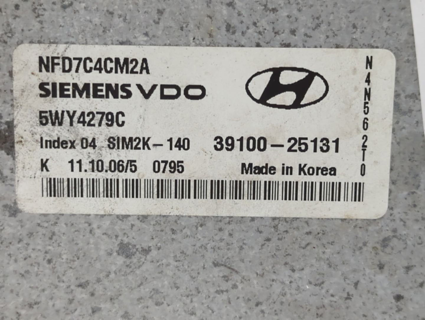 2006-2008 Hyundai Sonata PCM Engine Control Computer ECU ECM PCU OEM P/N:39100-25131 39100-25135 Fits Fits 2006 2007 2008 OE