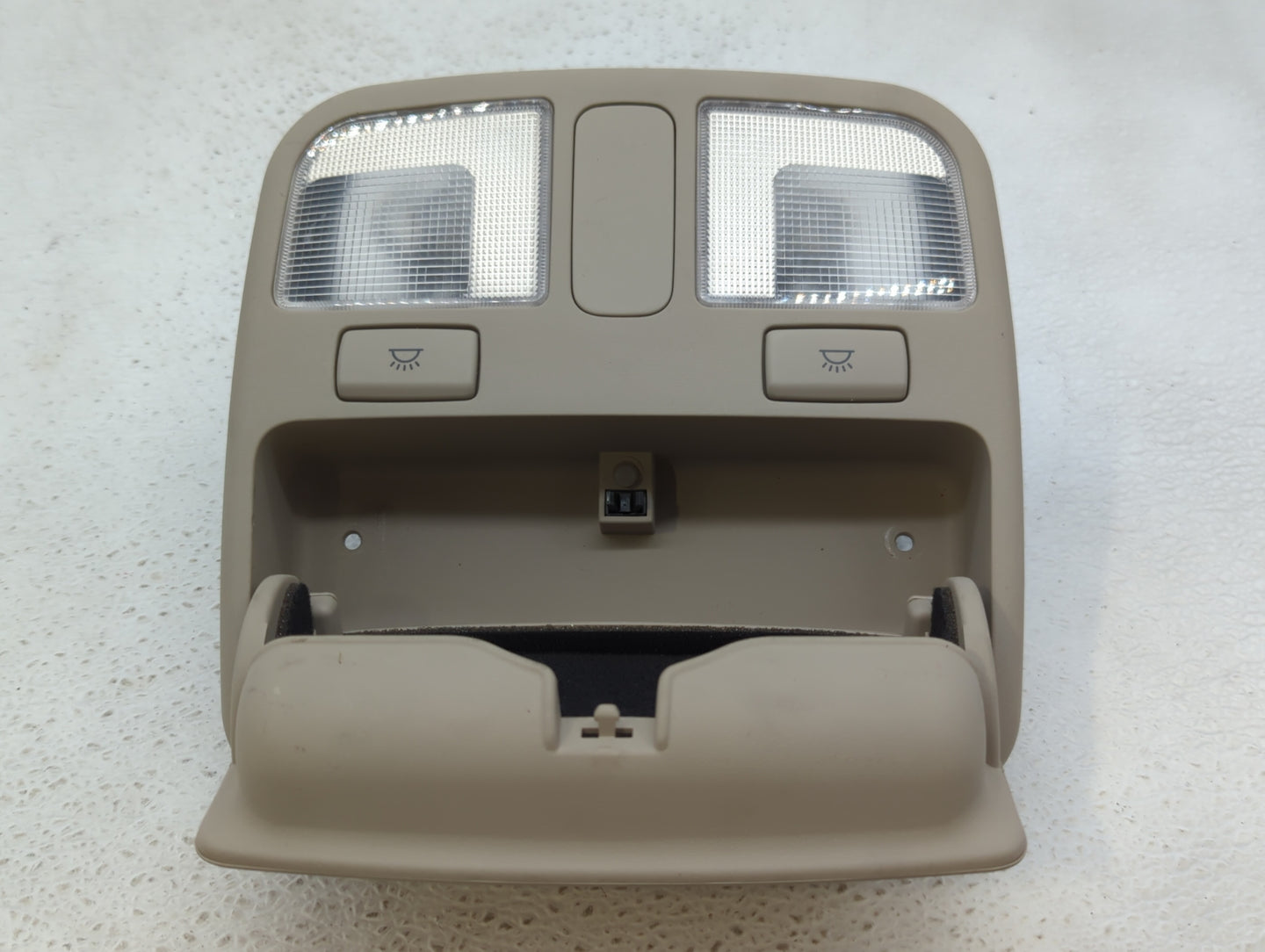 2007 Hyundai Sonata Overhead Roof Console Interior Dome Light Beige - Oemusedautoparts1.com