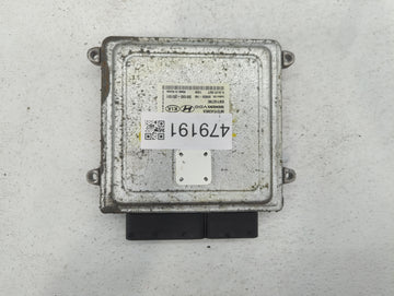 2006-2008 Hyundai Sonata PCM Engine Control Computer ECU ECM PCU OEM P/N:39100-25131 39100-25135 Fits Fits 2006 2007 2008 OE