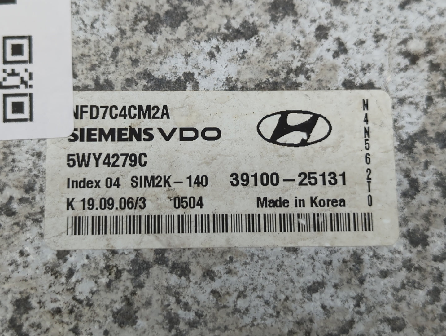 2006-2008 Hyundai Sonata PCM Engine Control Computer ECU ECM PCU OEM P/N:39100-25135 39100-25131 Fits Fits 2006 2007 2008 OE