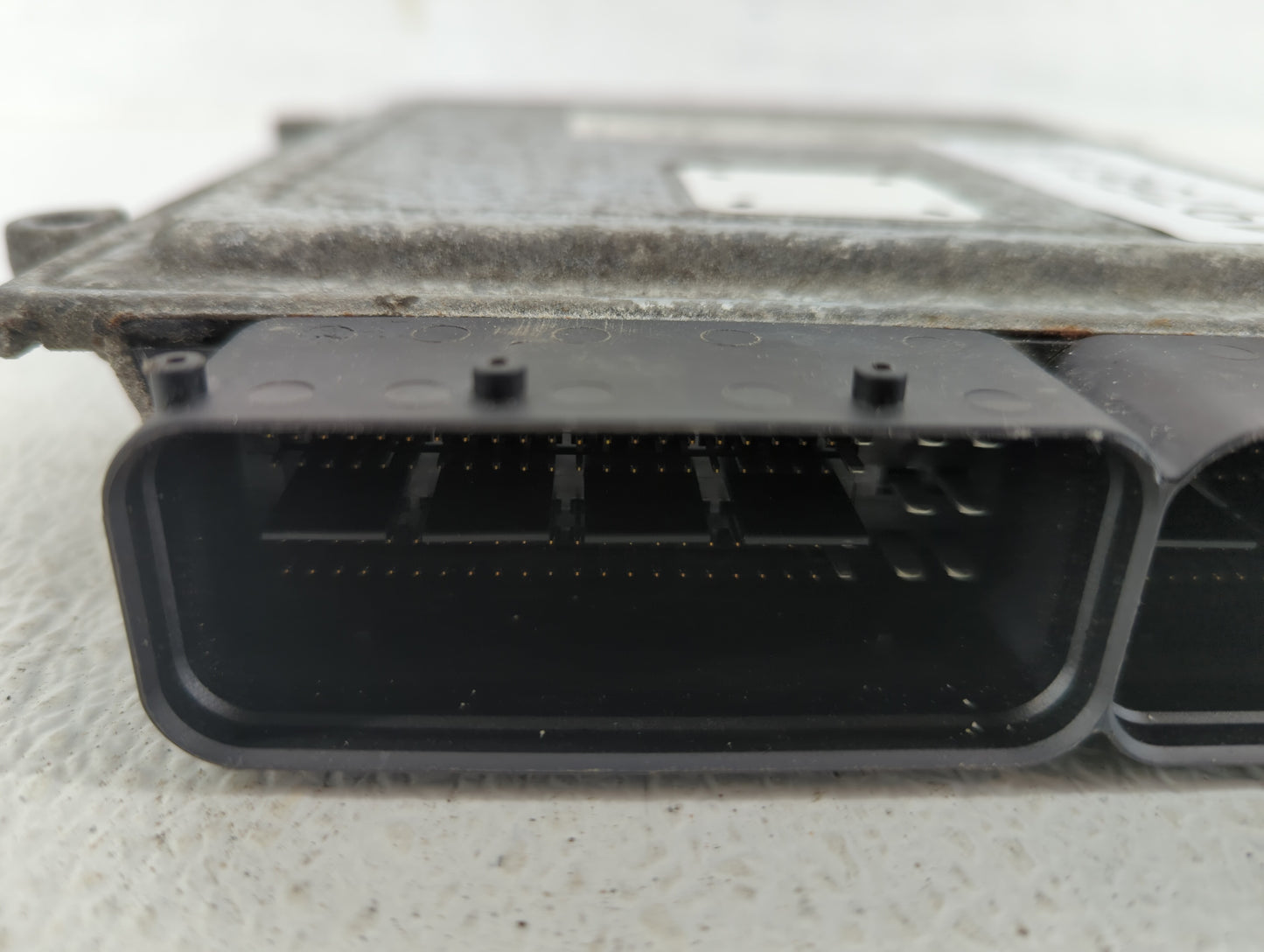 2006-2008 Hyundai Sonata PCM Engine Control Computer ECU ECM PCU OEM P/N:39100-25135 39100-25131 Fits Fits 2006 2007 2008 OE