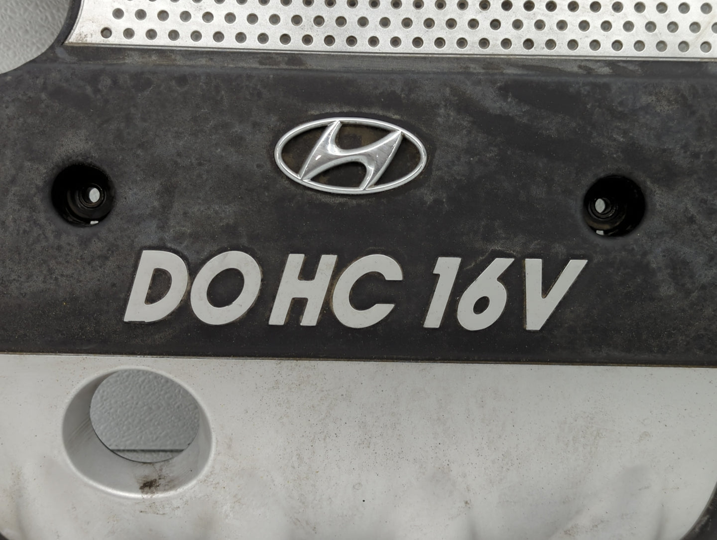 2007 Hyundai Sonata Engine Cover - Oemusedautoparts1.com