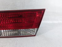 2006-2008 Hyundai Sonata Tail Light Assembly Passenger Right OEM P/N:92404-0A0 Fits Fits 2006 2007 2008 OEM Used Auto Parts 