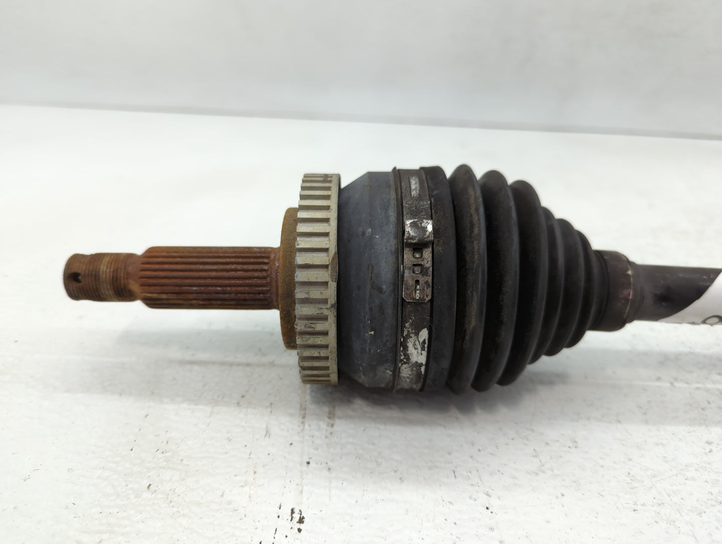 2006-2007 Hyundai Sonata Axle Shaft Front Driver Cv C/v - Oemusedautoparts1.com