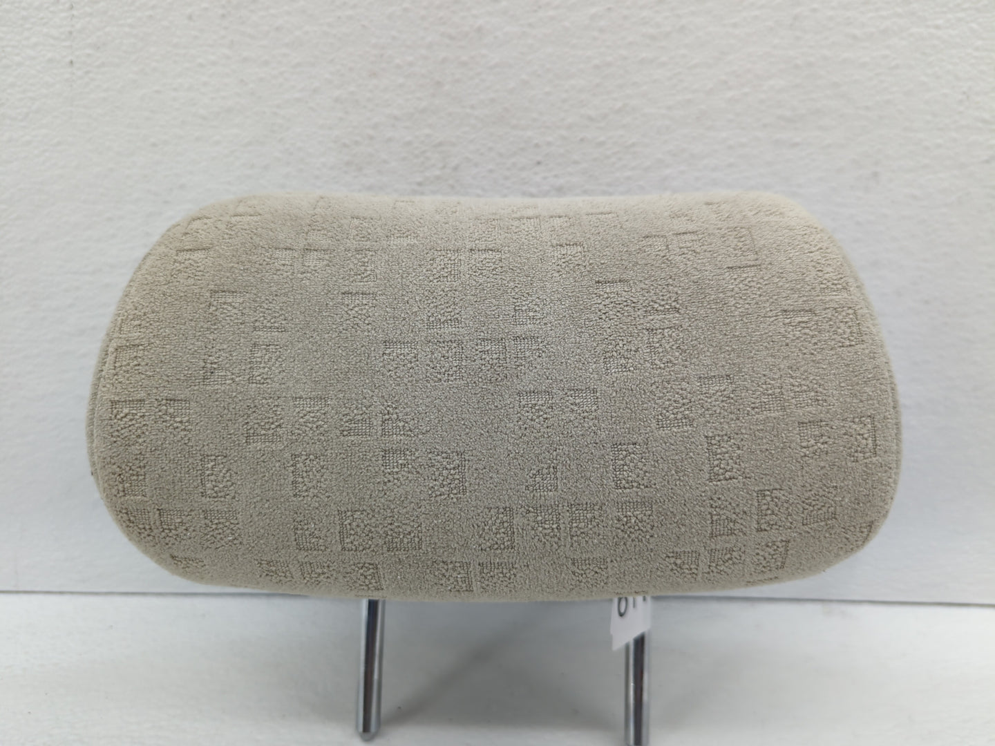2006-2008 Hyundai Sonata Headrest Head Rest Front Driver Passenger Seat Fits Fits 2006 2007 2008 OEM Used Auto Parts - Oemus