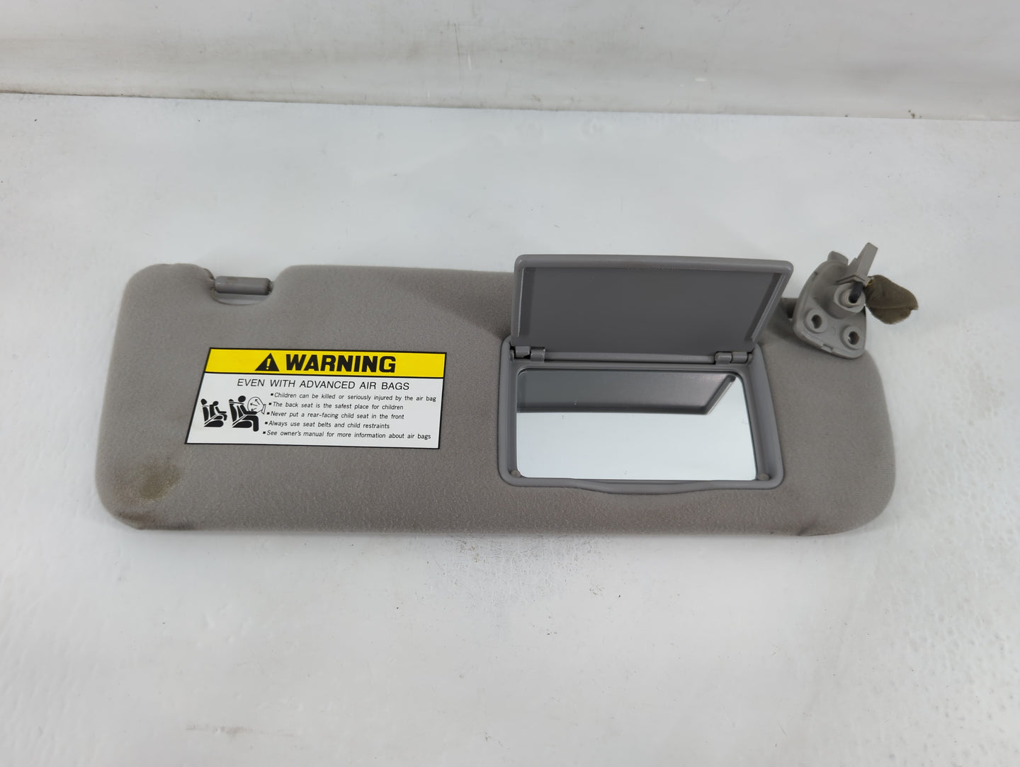 2006-2007 Hyundai Sonata Sun Visor Shade Replacement Passenger Right Mirror Fits Fits 2006 2007 OEM Used Auto Parts - Oemuse