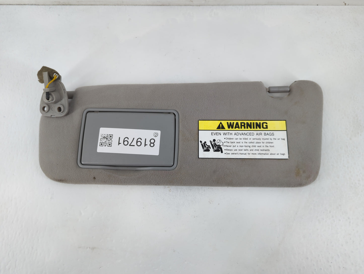 2006-2007 Hyundai Sonata Sun Visor Shade Replacement Driver Left Mirror Fits Fits 2006 2007 OEM Used Auto Parts - Oemusedaut