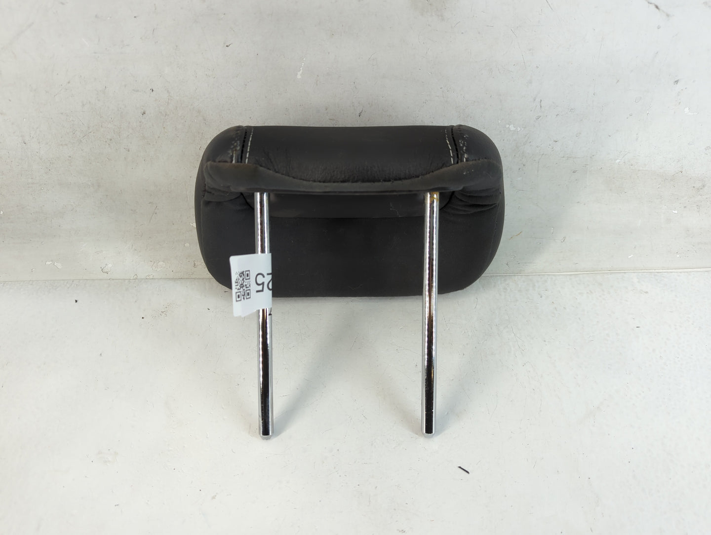 2006-2008 Hyundai Sonata Headrest Head Rest Rear Seat Fits Fits 2006 2007 2008 OEM Used Auto Parts - Oemusedautoparts1.com
