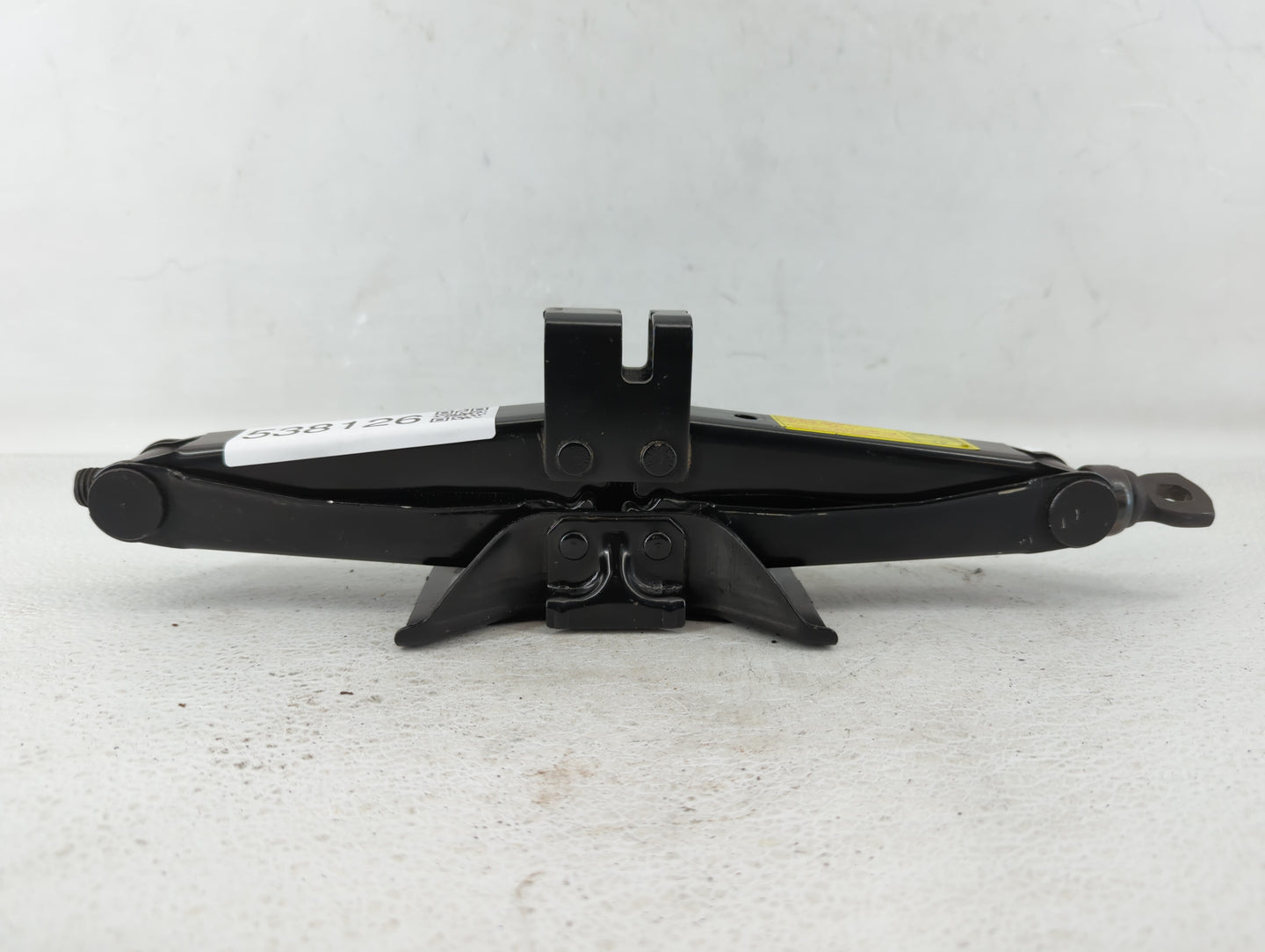 2007 Hyundai Tiburon Spare Scissor Car Jack - Oemusedautoparts1.com