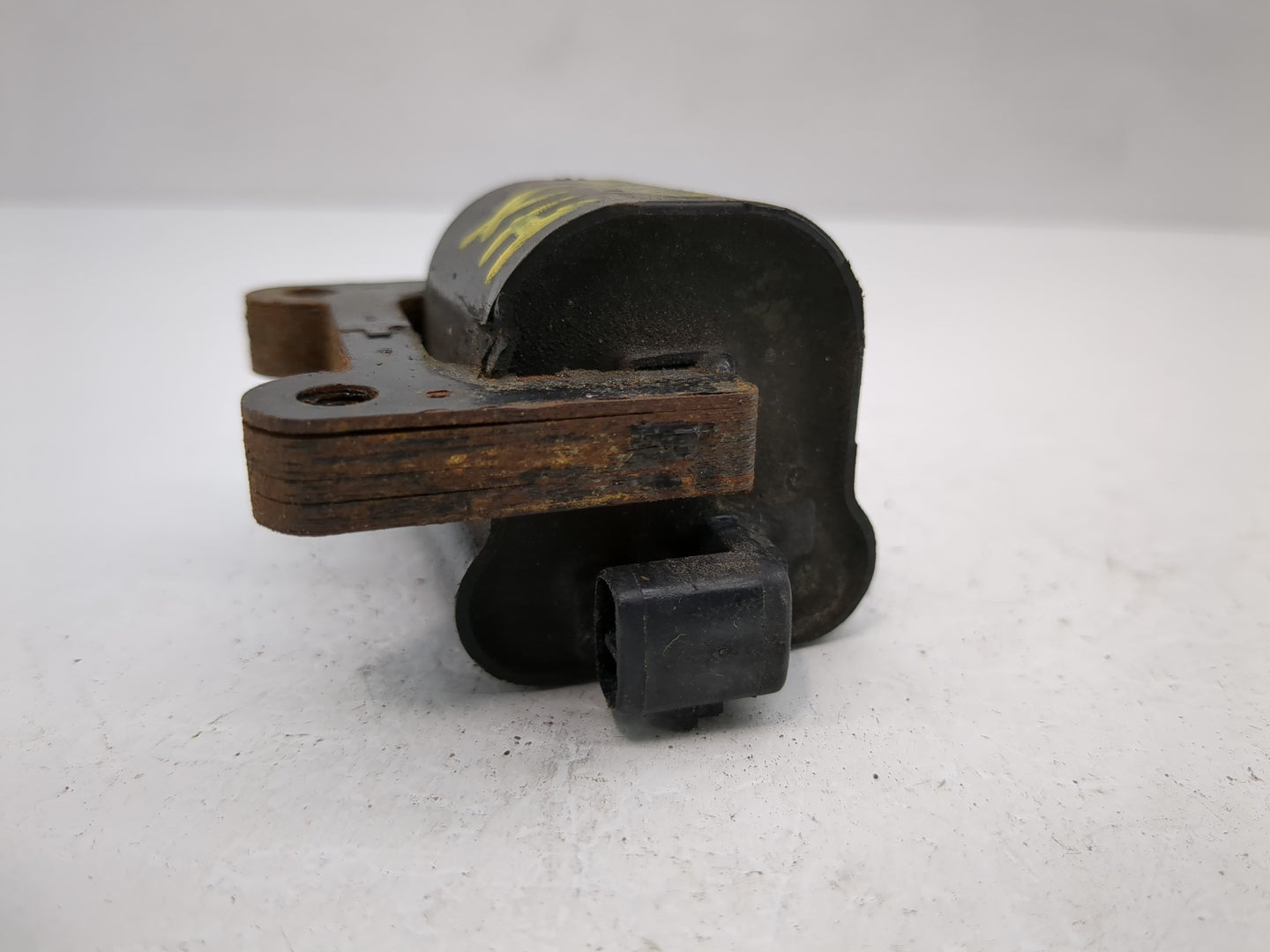2005-2009 Hyundai Tucson Ignition Coil Igniter Pack - Oemusedautoparts1.com