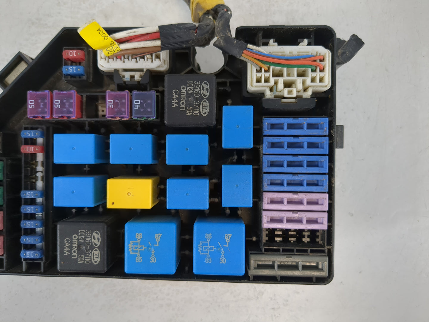 2005-2009 Hyundai Tucson Fusebox Fuse Box Panel Relay Module P/N:91219 2E041 Fits Fits 2005 2006 2007 2008 2009 OEM Used Aut