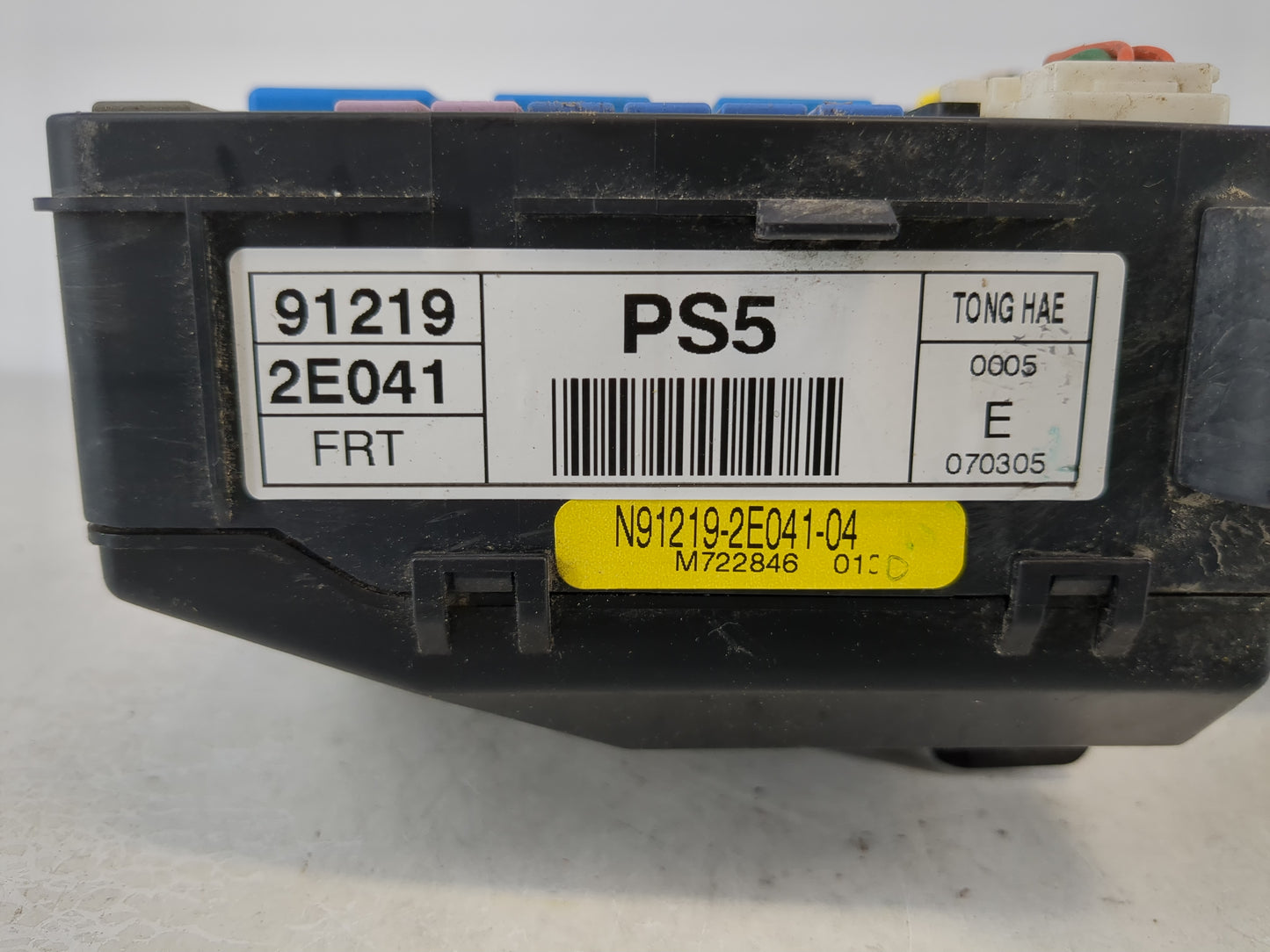 2005-2009 Hyundai Tucson Fusebox Fuse Box Panel Relay Module P/N:91219 2E041 Fits Fits 2005 2006 2007 2008 2009 OEM Used Aut