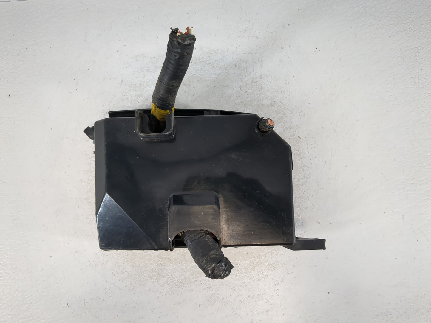 2005-2009 Hyundai Tucson Fusebox Fuse Box Panel Relay Module P/N:91219 2E041 Fits Fits 2005 2006 2007 2008 2009 OEM Used Aut