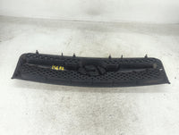 2005-2008 Hyundai Tucson Front Bumper Grille - Oemusedautoparts1.com