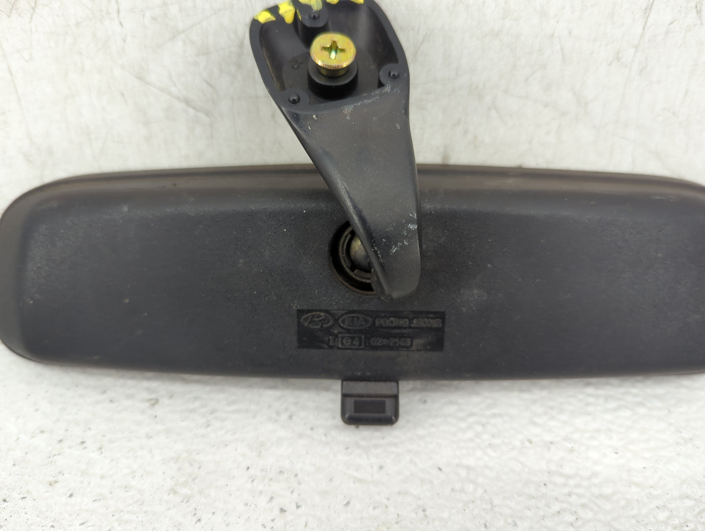 2005-2008 Hyundai Tucson Interior Rear View Mirror Replacement OEM Fits OEM Used Auto Parts - Oemusedautoparts1.com