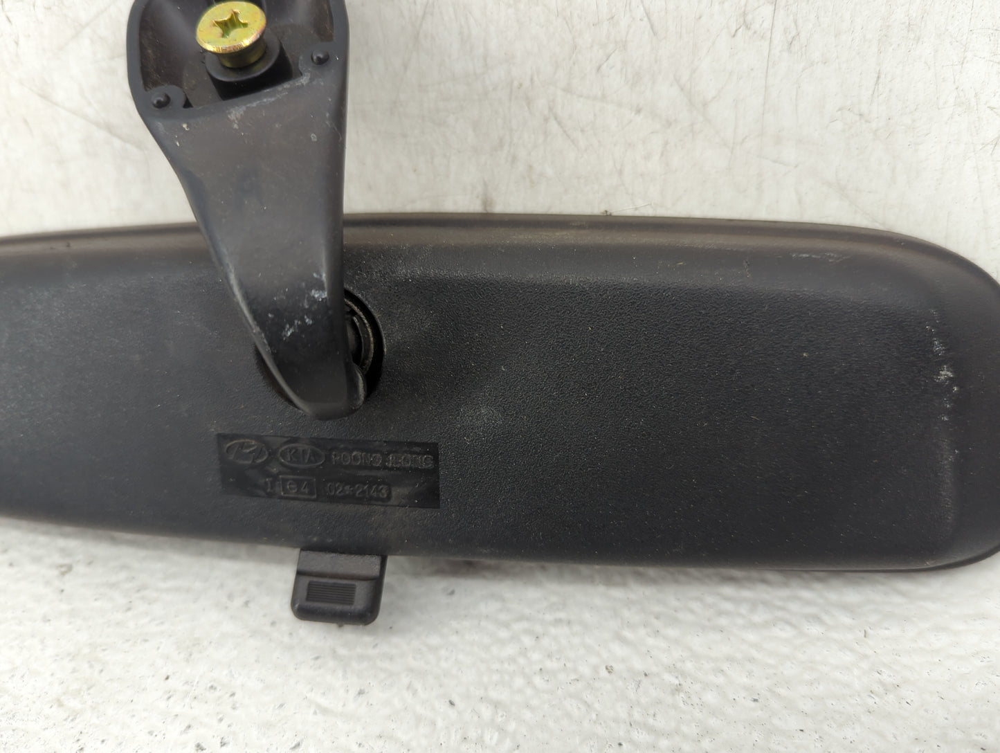 2005-2008 Hyundai Tucson Interior Rear View Mirror Replacement OEM Fits OEM Used Auto Parts - Oemusedautoparts1.com