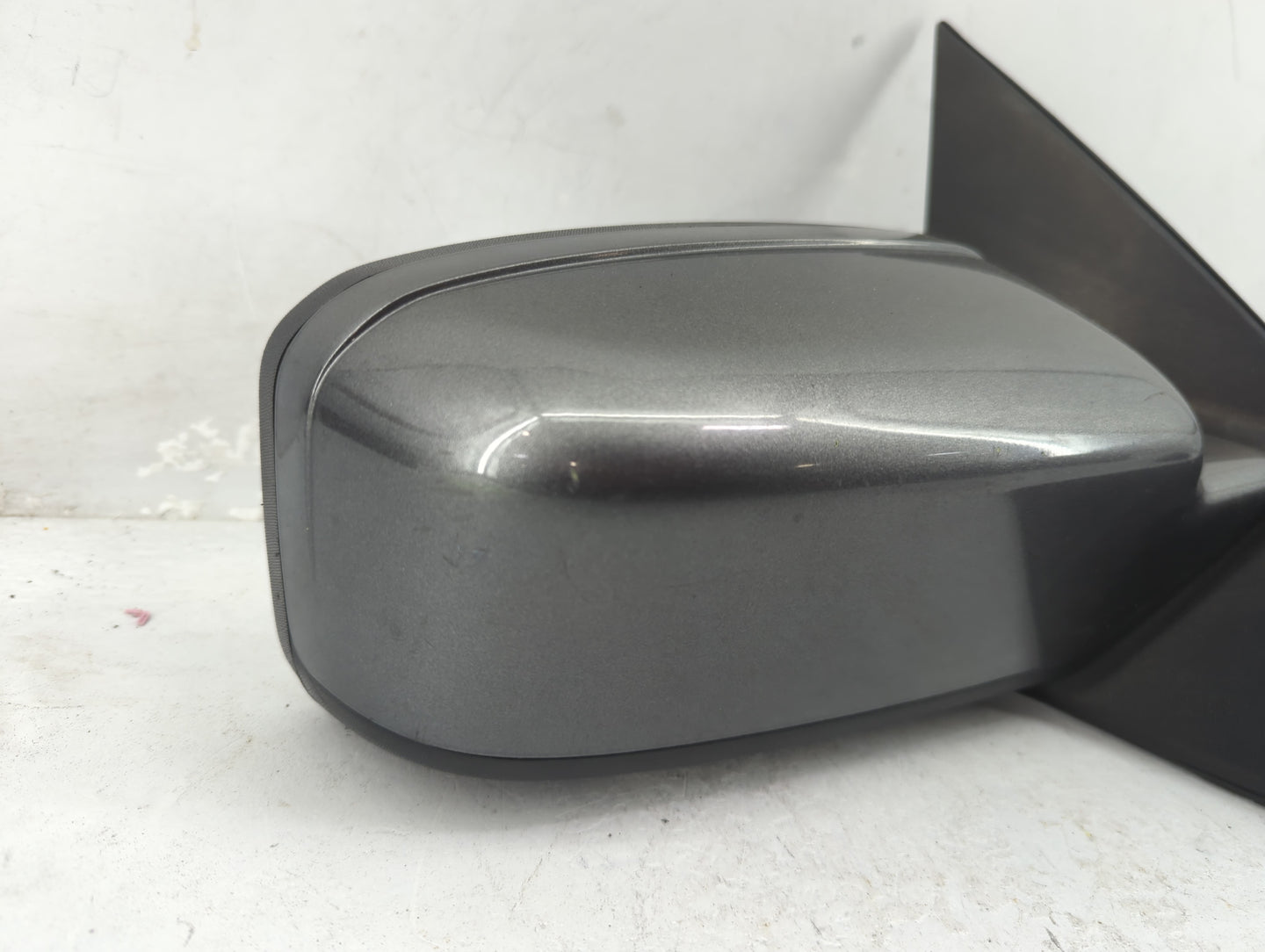 2005-2009 Hyundai Tucson Driver Side View Mirror - Left Door Mirror OEM Used - Oemusedautoparts1.com
