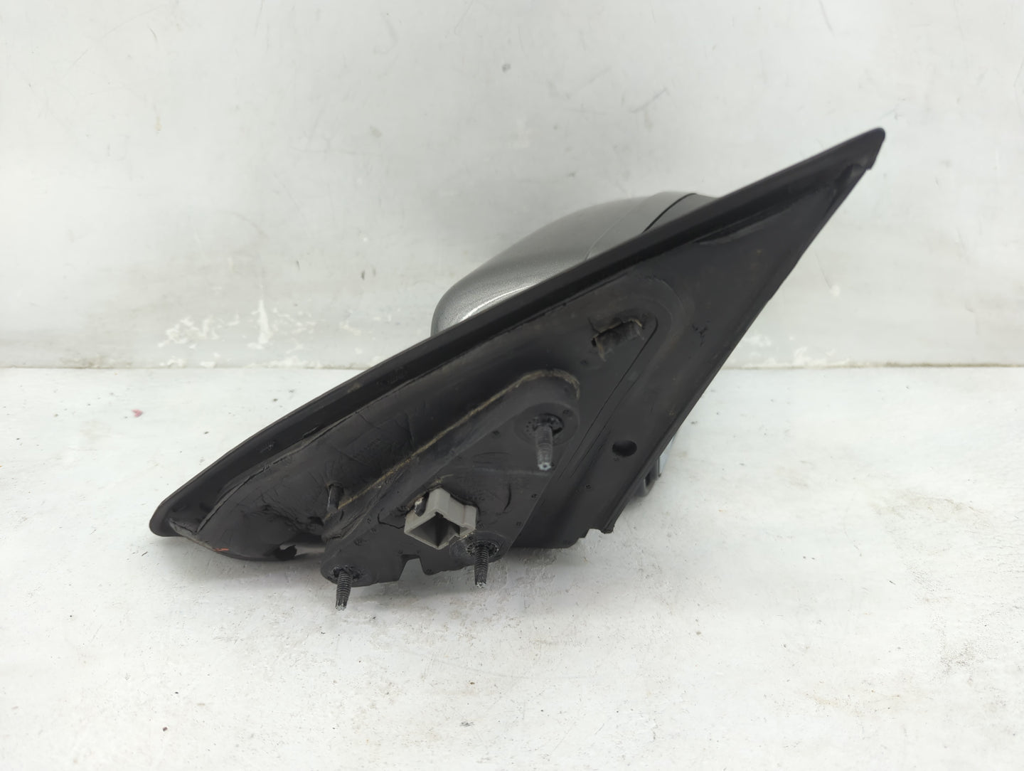 2005-2009 Hyundai Tucson Driver Side View Mirror - Left Door Mirror OEM Used - Oemusedautoparts1.com