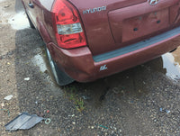 2005-2007 Hyundai Tucson Rear Bumper Assembly Oem - Oemusedautoparts1.com