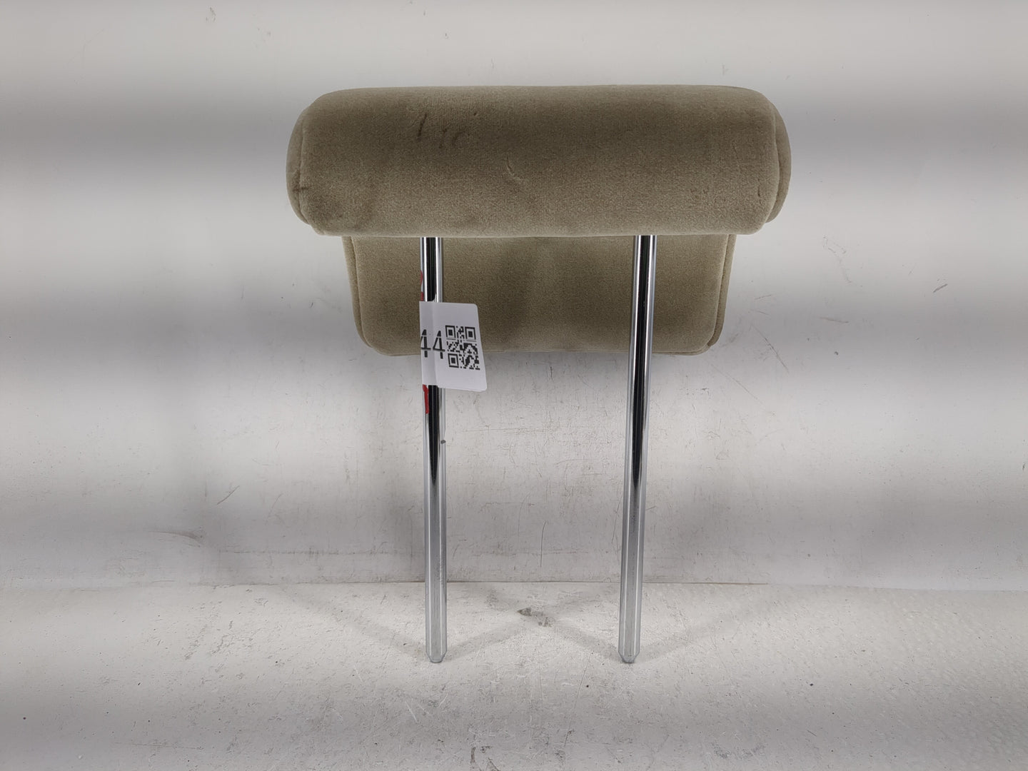 2005-2008 Hyundai Tucson Headrest Head Rest Front Driver Passenger Seat Fits Fits 2005 2006 2007 2008 OEM Used Auto Parts - 