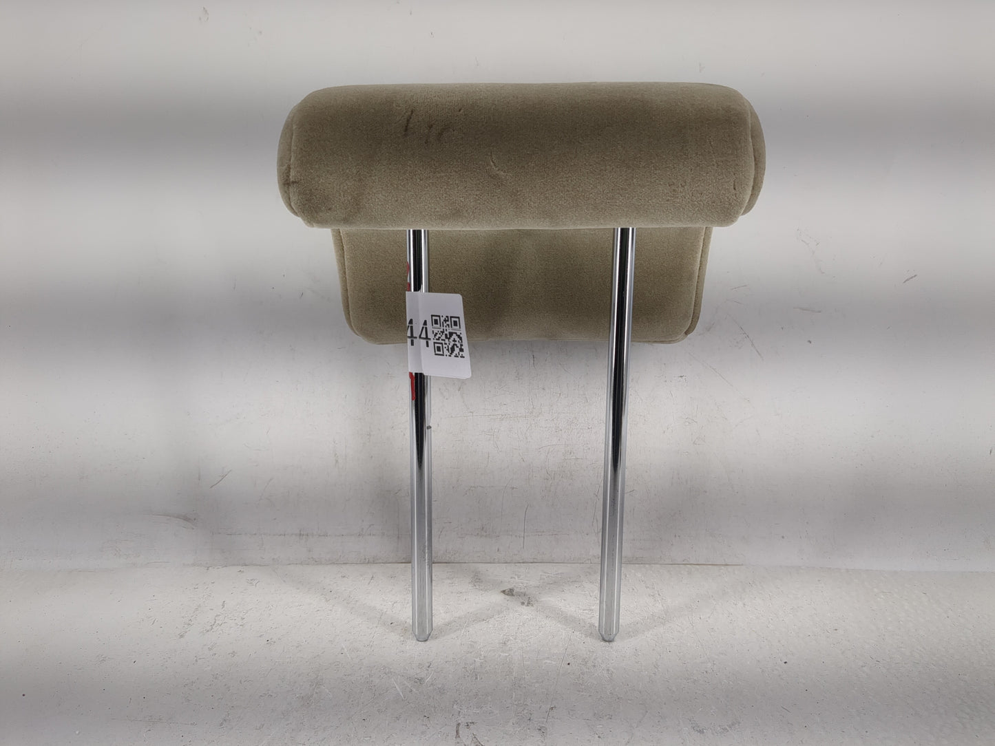 2005-2008 Hyundai Tucson Headrest Head Rest Front Driver Passenger Seat Fits Fits 2005 2006 2007 2008 OEM Used Auto Parts - 