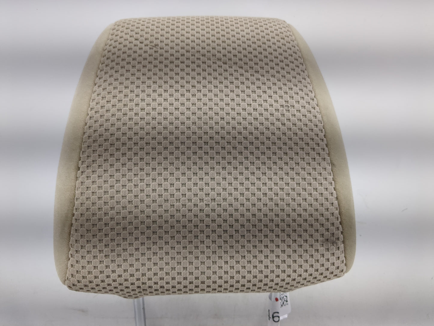 2005-2008 Hyundai Tucson Headrest Head Rest Front Driver Passenger Seat Fits Fits 2005 2006 2007 2008 OEM Used Auto Parts - 
