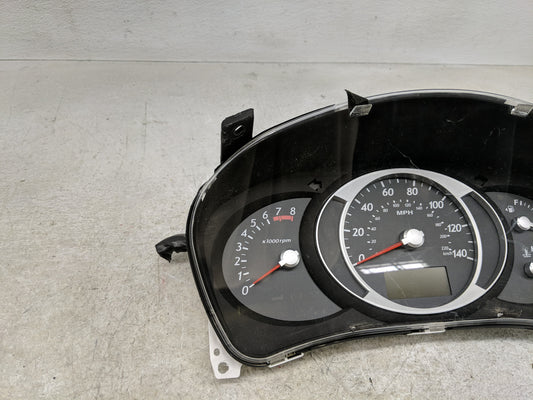 2007-2009 Hyundai Tucson Instrument Cluster Speedometer Gauges Fits Fits 2007 2008 2009 OEM Used Auto Parts