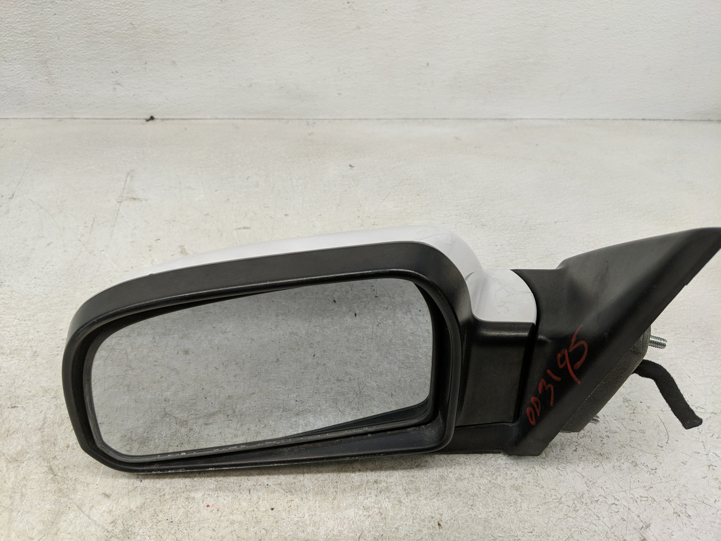 2005-2009 Hyundai Tucson Side Mirror Replacement Driver Left View Door Mirror P/N:E4012269 E4012268 Fits OEM Used Auto Parts